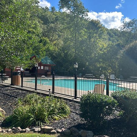 Elegant & Cozy Cabin Near Pigeon Forge Sevierville Exterior foto